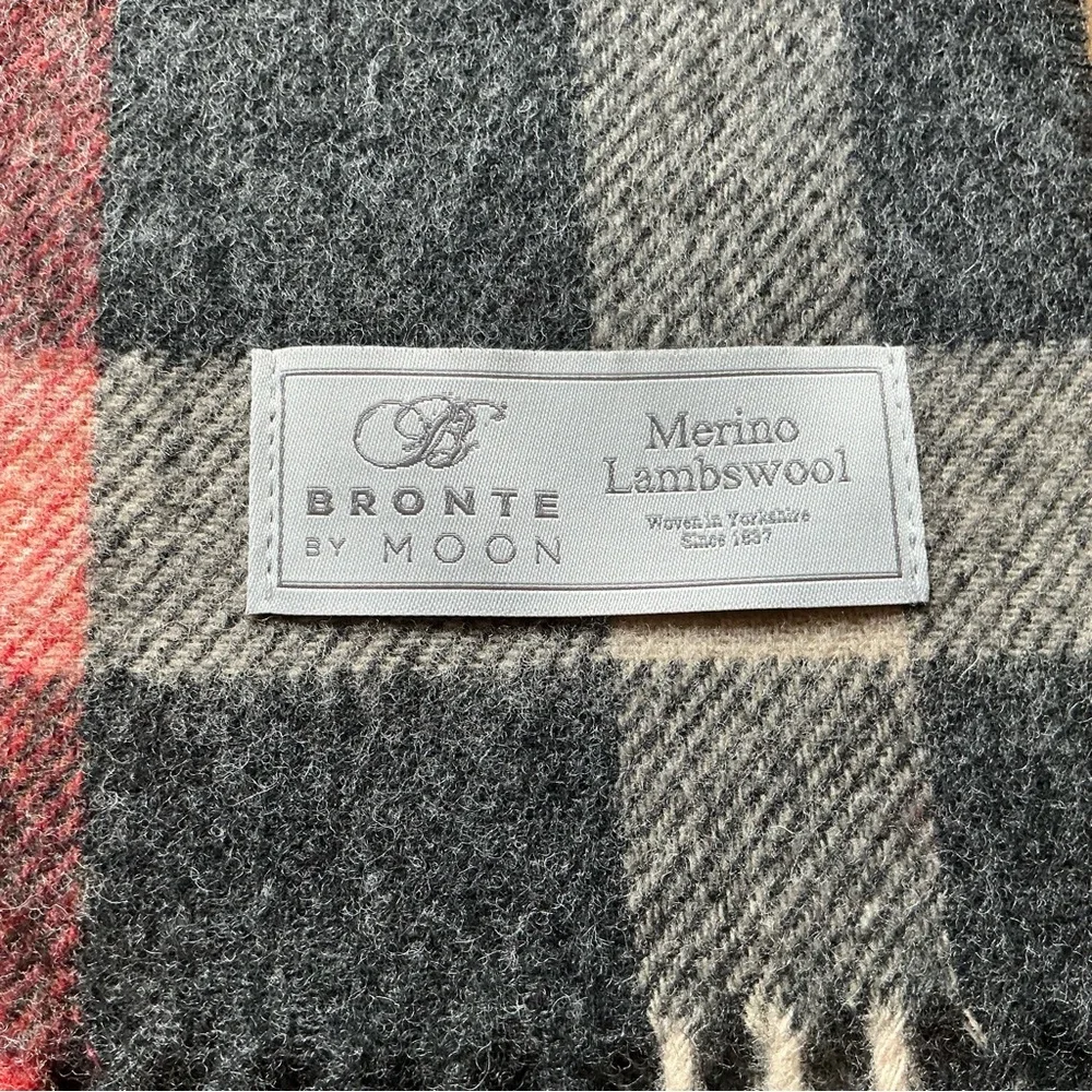 Bronte by Moon merino lambswool plaid scarf red,grey and beige w/fringes 10x74